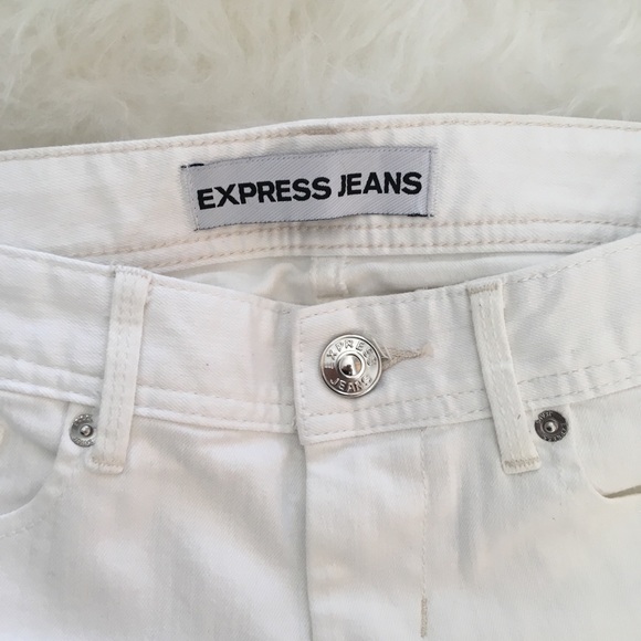 ❌SOLD!❌ Express White Cropped Skinny Jeans - Picture 7 of 8